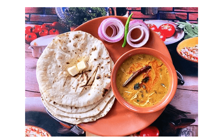 Food In Train - Foodie's Call